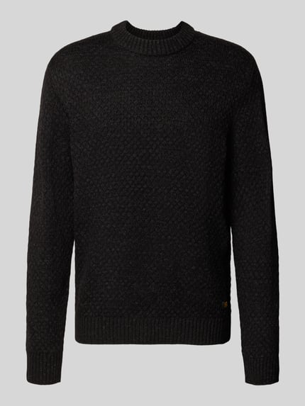 Produktfoto, czarny sweter z dzianiny z mieszanki bawełny o kroju regular fit, JACK & JONES, Model 'BLAKE', elastyczne wykończenia, długość tyłu w rozmiarze M: 68 cm, długość rękawów w rozmiarze M: 69 cm