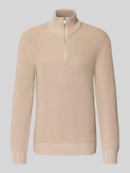 Produktfoto, Slim Fit Strickpullover aus reiner Baumwolle mit Troyer-Kragen von MCNEAL in Beige, langärmlig, gerippte Abschlüsse