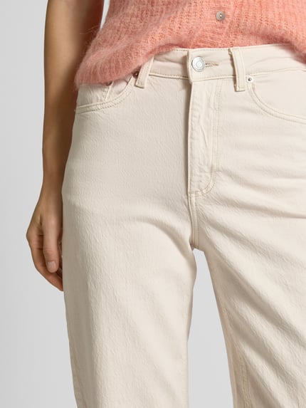 VERO MODA Jeansy o kroju mom fit z mieszanki bawełny model ‘TESSA’ Écru 3