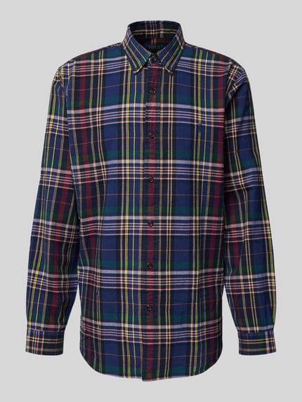 Custom Fit Freizeithemd mit Button-Down-Kragen Shop The Look MANNEQUINE