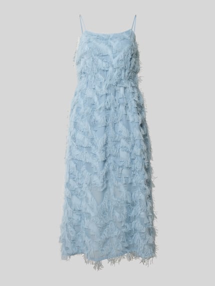 Produktfoto, Leicht ausgestelltes Midikleid mit Fransen Modell 'MYLINE' von Selected Femme, Optik: Unifarben, Passform: Leicht ausgestellt, Länge: Midi, Ausschnitt: Karree, Fransen-Details, Gummizug, Trägerform: Verstellbare Spaghettiträger, Ärmelform: Ohne Ärmel, Saum: Volant