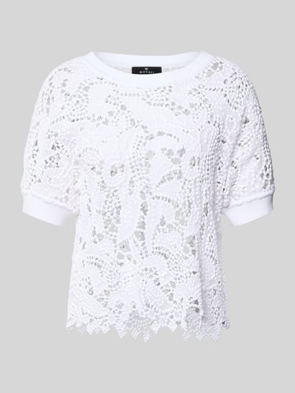 Produktfoto, Strickshirt aus Spitze mit Rundhalsausschnitt von monari, weiße Baumwolle, Regular Fit, florale Textur, kurze Ärmel