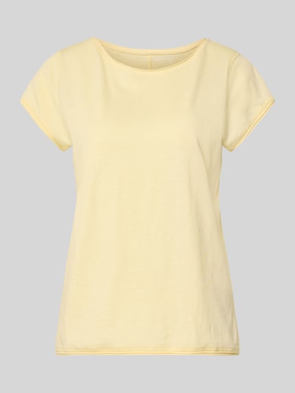 Produktfoto, T-Shirt mit Rundhalsausschnitt von Christian Berg Woman in hellem Gelb, Reine Baumwolle, Regular-Fit, Rollsaum, Rückenlänge 61 cm bei Größe S.