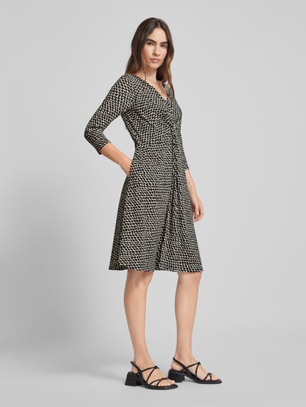 Vera Mont Knielanges Cocktailkleid mit V-Ausschnitt Black 1