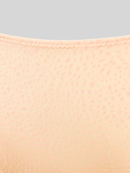 Produktfoto, Slip im Allover-Look Modell 'Tom' von Marie Jo, beiger Farbton mit dezentem Strukturmuster, sichtbares Stitching, elastischer Bund, Material-Mix mit Baumwoll-Anteil