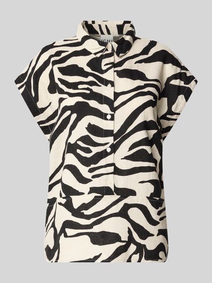 Produktfoto, Regular Fit Bluse aus Leinen-Viskose-Mix Modell 'LINNO' von ICHI mit schwarz-beigem Allover-Look, Hemdblusenkragen, Knopfleiste, Rückenlänge 64 cm bei Größe 36, leichte Textur.