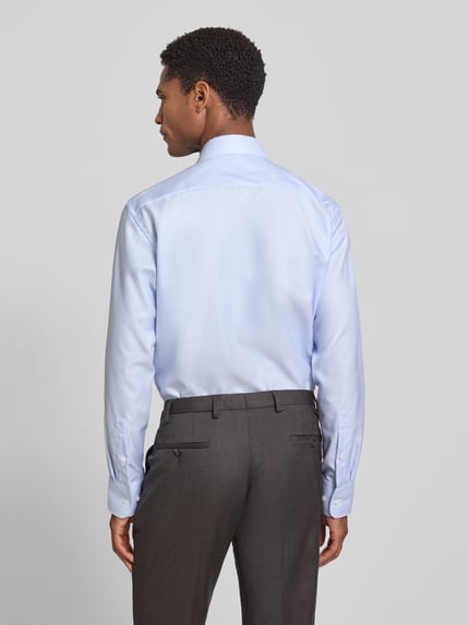 Christian Berg Men Regular Fit Business-Hemd mit Kentkragen Bleu 5