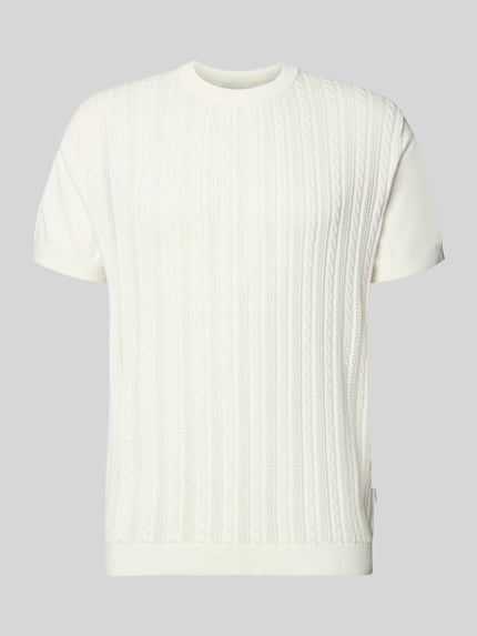 Produktfoto, T-Shirt mit Zopfmuster von Lindbergh in Creme, reine Baumwolle, Strick-Optik, gerader Schnitt, Rundhalsausschnitt.
