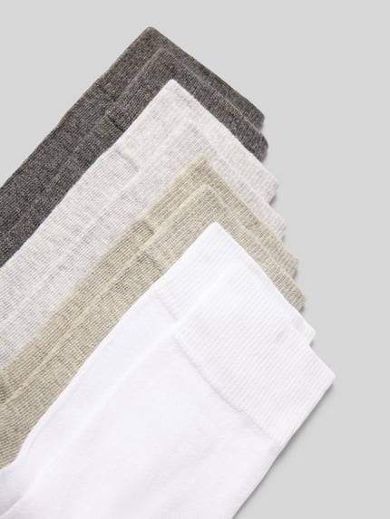 Produktfoto, Socken mit elastischem Rippenbündchen im 6er-Pack von s.Oliver RED LABEL, Baumwoll-Mix, verschiedene Grautöne und Weiß, feine Rippenstruktur