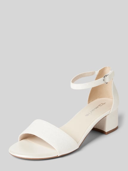 High Heels mit Dornschließe Shop The Look MANNEQUINE