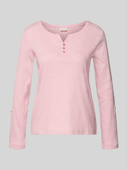 Produktfoto, Regular Fit Langarmshirt aus Baumwoll-Mix von Tom Tailor in zartem Rosa, Two Tone, Rippstrick, V-Ausschnitt, unifarben