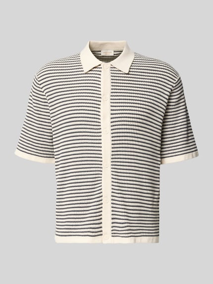 Productfoto, Regular Fit Freizeithemd mit 1/2-Arm van Jack & Jones, katoen, polokraag, knoopsluiting, crème met zwarte strepen, textuur zichtbaar