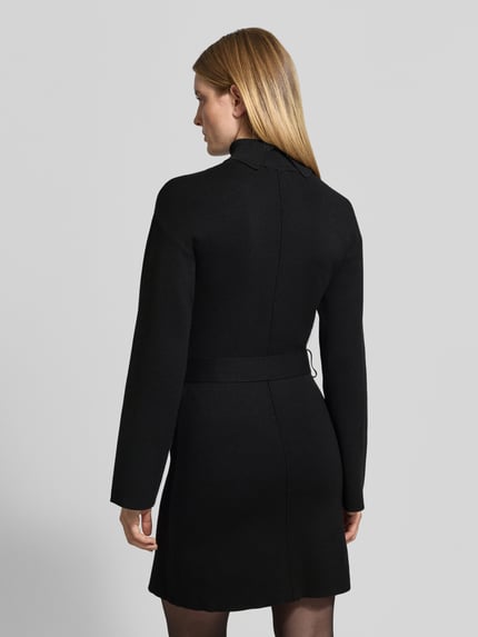 YAS Strickkleid aus Viskose-Mix mit Gürtel Modell 'HAFNI' Black 5
