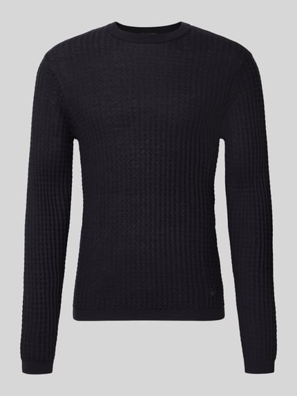 Produktfoto, Strickpullover mit Struktur-Muster von Emporio Armani in dunklem Farbton, Material-Mix mit Woll-Anteil, taillierter Schnitt.