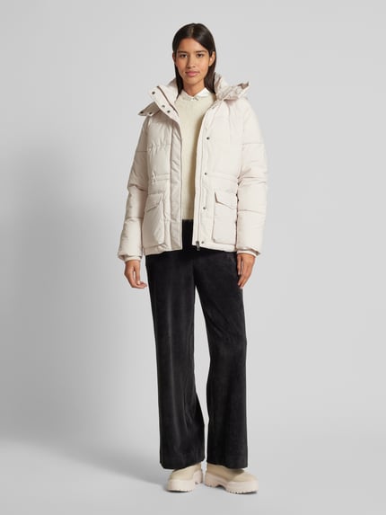 VERO MODA Regular Fit Steppjacke mit Pattentaschen Modell 'DIANA' Offwhite 1