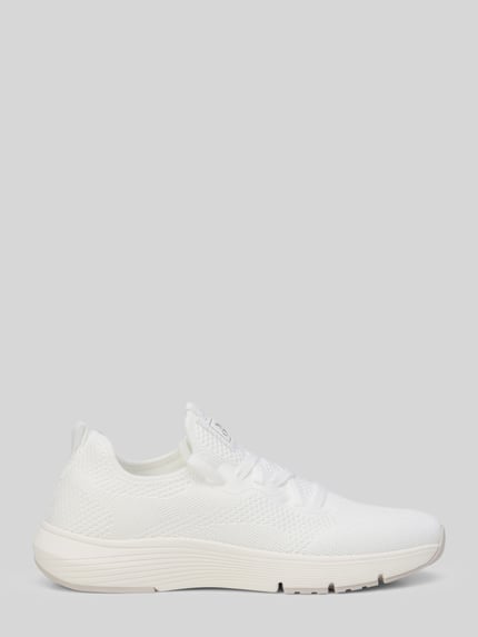 Produktfoto, Low Top Sneaker mit Logo-Patch von Marc O'Polo, Optik: Unifarben, Schuhspitze: Abgerundet, Absatzform: Flach, Schnürung, strukturierte Sohle