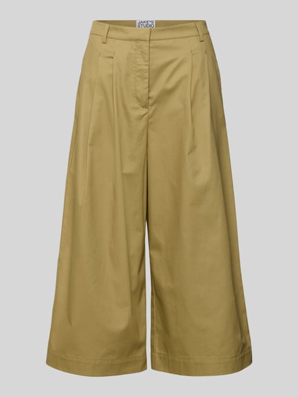 Stoffhose in verkürzter Passform Shop The Look MANNEQUINE