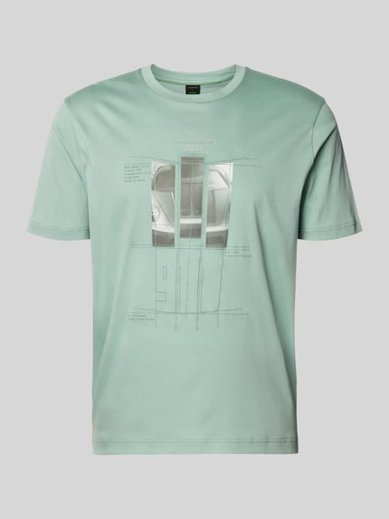 Produktfoto, Regular Fit T-Shirt aus reiner Baumwolle Modell 'SPIRIT70' von BOSS Green x Porsche in Mintgrün mit Motiv-Print auf der Front, unifarbenes Jersey-Material, Rundhalsausschnitt, Kurzarm