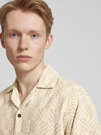 JACK & JONES Regular Fit Freizeithemd mit Resortkragen Modell 'BLUVINCENT' Beige 3