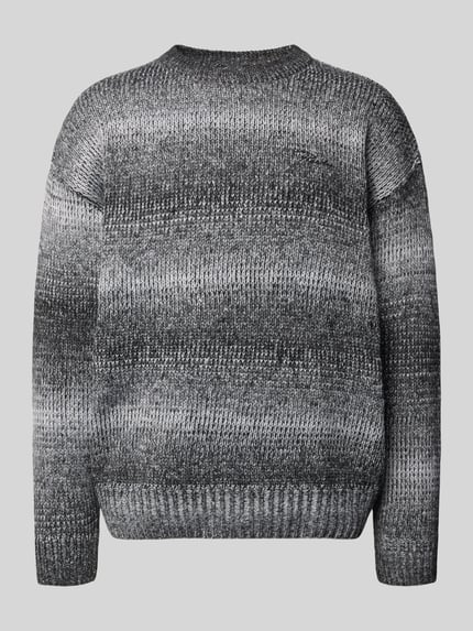 Produktfoto, Oversized Strickpullover mit gerippten Abschlüssen von Pegador in Grau-Schwarz, grob gestrickte Textur, Herrenmodel, Rückansicht