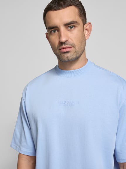 Carlo Colucci Oversized T-Shirt mit Label-Print Hellblau 3