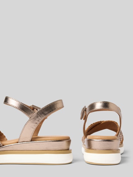 INUOVO Sandalen van leer in gevlochten look Metallic bruin - 2