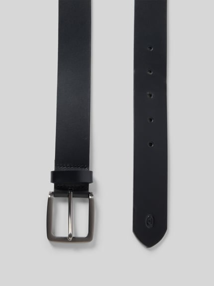 Produktfoto, Ledergürtel mit Dornschließe Modell 'Scott' von TOM TAILOR aus Echtleder in Schwarz, Dornschließe aus Metall, fixierte Gürtelschlaufe, Gürtelbreite: 3,5 cm