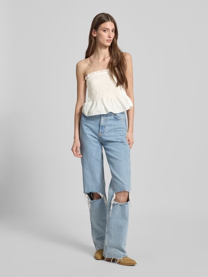 ONLY Top krótki o kroju slim fit z czystej bawełny model ‘KATIE’ Złamany biały 1
