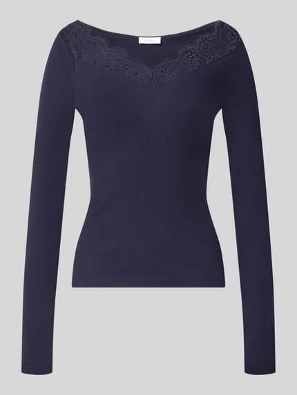 Produktfoto, Slim Fit Shirt aus reiner Baumwolle von Rich & Royal in Dunkelblau mit Spitzen-Besatz, Langarm, glatte Textur, figurbetont