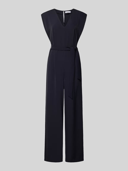 Produktfoto, Jumpsuit mit V-Ausschnitt und Bindegürtel von comma in Dunkelblau, Material-Mix mit Stretch, Regular Fit, glatte Oberfläche