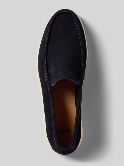 Produktfoto, Slipper aus echtem Leder von BOSS in Dunkelblau mit Optik: Unifarben, Schuhspitze: abgerundet, Absatzform: flach