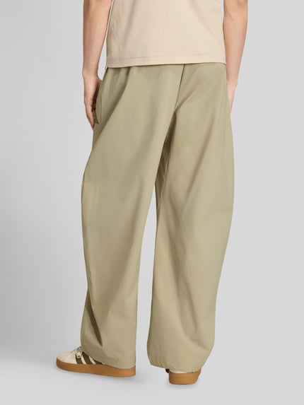 adidas Sportswear Regular Fit Trainingshose Modell 'Z.N.E. WOVEN' Khaki 5