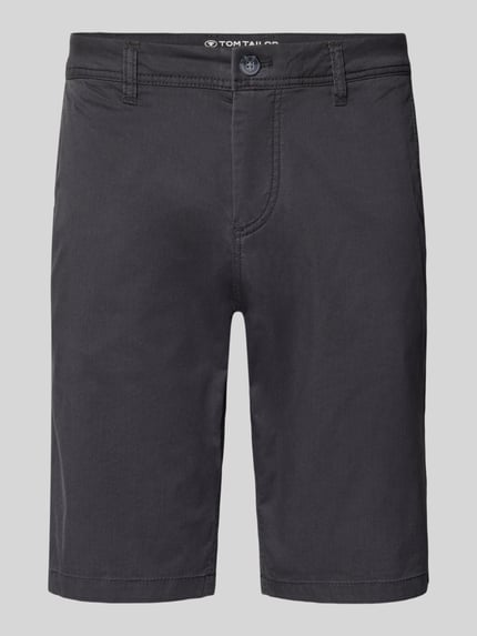 Produktfoto, Slim Fit Chinoshorts aus Baumwoll-Mix von Tom Tailor mit Optik:Allover-Muster, Passform: Slim-Fit, Webmuster, Logo-Applikation, Gürtelschlaufen, Verschluss: Knopf und verdeckter Reißverschluss, Eingrifftaschen, Gesäßtaschen, Materialverarbeitung: Twill, Material: Baumwoll-Mix, in dunklem uni Farbton, glatte Struktur