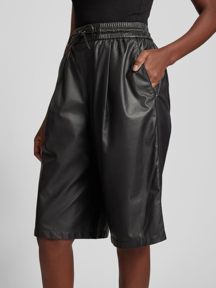 Yves Salomon Leren shorts met cargozak Zwart - 3