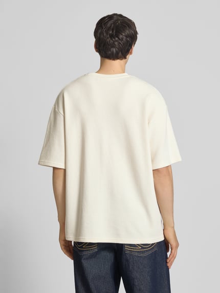 Redefined Rebel T-Shirt mit Strukturmuster und Rundhalsausschnitt Modell 'PETER' Offwhite 5