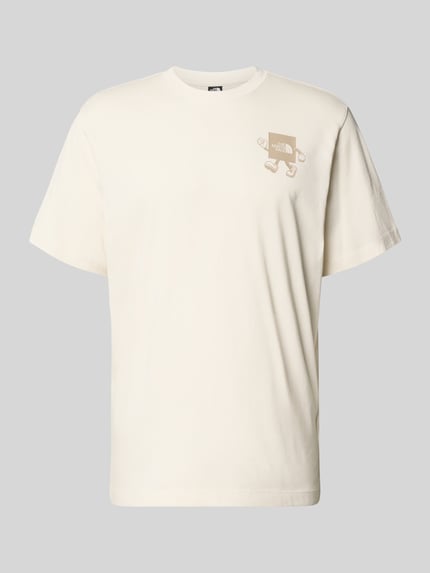 Productfoto, T-shirt met ronde hals van The North Face in licht beige, puur katoen, regular fit, 1/2-mouwen, labeldetail, ruglengte maat M 71 cm