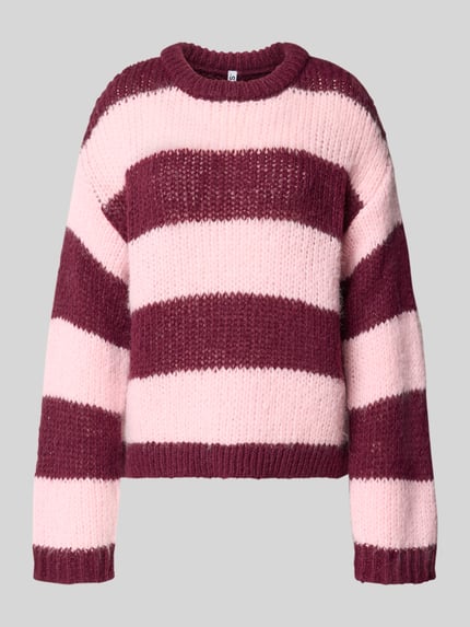 Produktfoto, Regular fit pullover im two tone look model 'DORTHEA' van PIECES, brede strepen in roze en bordeaux, Dames pullover