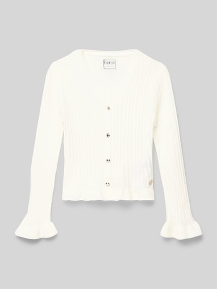 Produktfoto, Kardigan rozpinany z mieszanki materiałów z dodatkiem streczu od Guess, krój regular fit, prążkowane wykończenia, dekolt w serek, listwa guzikowa, detal z logo, długość tyłu 50 cm, długość rękawów 38 cm, kolor biały, miękka tekstura