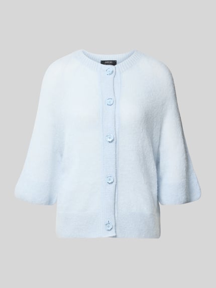 Produktfoto, Wolljacke mit Mohair-Anteil von Marc Cain in Hellblau, lockere Passform, Rundhalsausschnitt, Material-Mix, frontale Ansicht