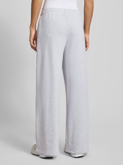 Gina Tricot Spodnie dresowe w kroju wide fit z elastycznym pasem Średnioszary melanż 5