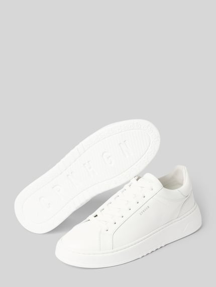 Produktfoto, Sneaker aus echtem Leder mit Logo-Detail von Copenhagen, Heren sneakers van echt leer met logodetail, afgeronde pasvorm, vetersluiting, licht geprofileerde zool, hakhoogte maat 44: 5 cm, schachthoogte maat 44: 7 cm, schachtbreedte maat 44: 9 cm, wit met subtiele structuur