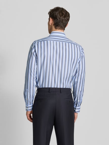 Christian Berg Men Regular Fit Business Hemd aus Baumwolle mit Kentkragen Bleu 5