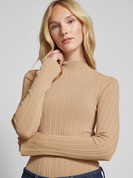 IVY OAK Sweter z dzianiny ze stójką model ‘KYLIE’ Camel 3