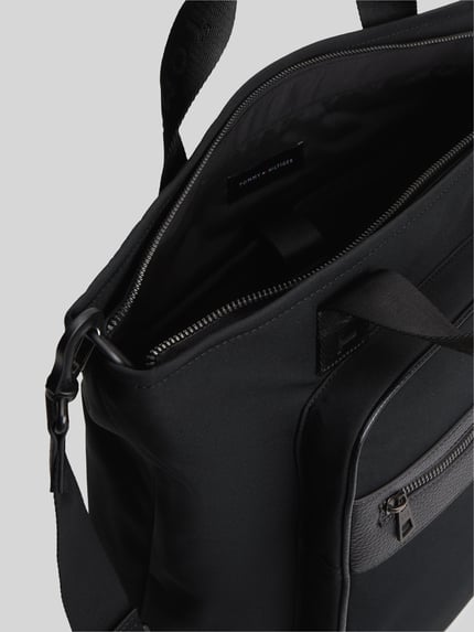 Tommy Hilfiger Tasche mit abnehmbaren Schulterriemen  BLACK 4