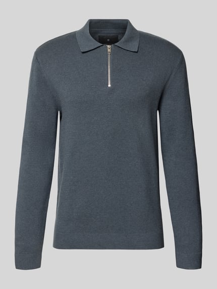 Produktfoto, Regular Fit Strickpullover aus reiner Baumwolle Modell 'LAMILANO' von JACK & JONES in Grau mit Umlegekragen und Reißverschluss, glatte Struktur.