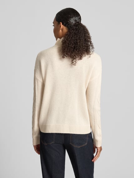 Christian Berg Woman Pullover van kasjmier met kabelpatroon Offwhite - 5