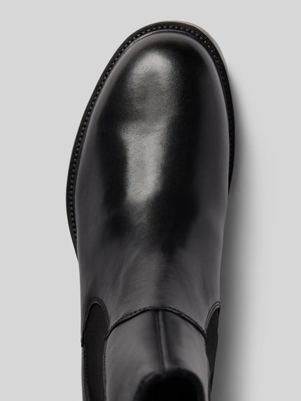 Vagabond Buty chelsea ze skóry bydlęcej model ‘KENOVA’ Czarny 3