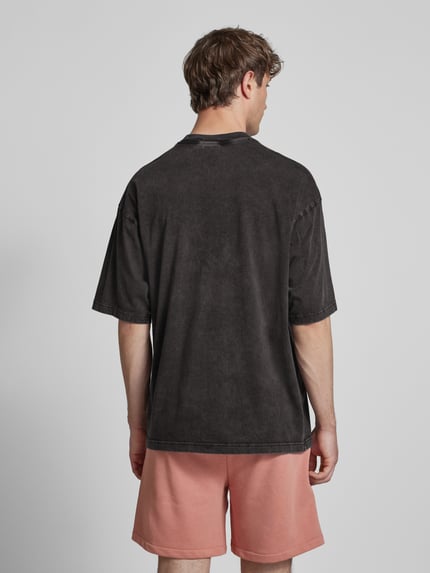 Champion T-shirt o kroju relaxed fit z wyhaftowanym logo BLACK 5