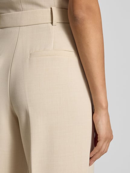 Forever New Wide fit stoffen broek met steekzakken, model 'Lulu' Zand - 3