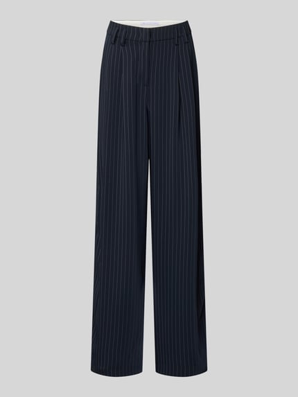 Produktfoto, Stoffhose mit französischen Eingrifftaschen Modell 'MAYLA' von Raffaello Rossi, dunkler Material-Mix mit Viskose-Anteil, lockerer Schnitt, feines Nadelstreifenmuster, Bundweite 40 cm, Innenbeinlänge 82 cm, für Damen